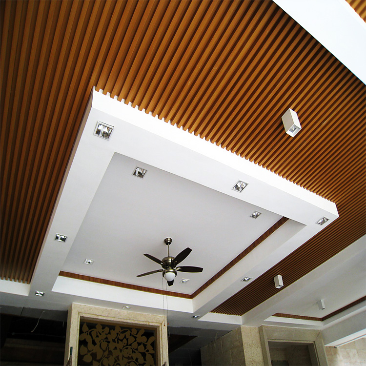 Newest Interior Decor Metal Material Wood Grain Finishing WPC False Baffle Ceiling For Beautiful Restaurant