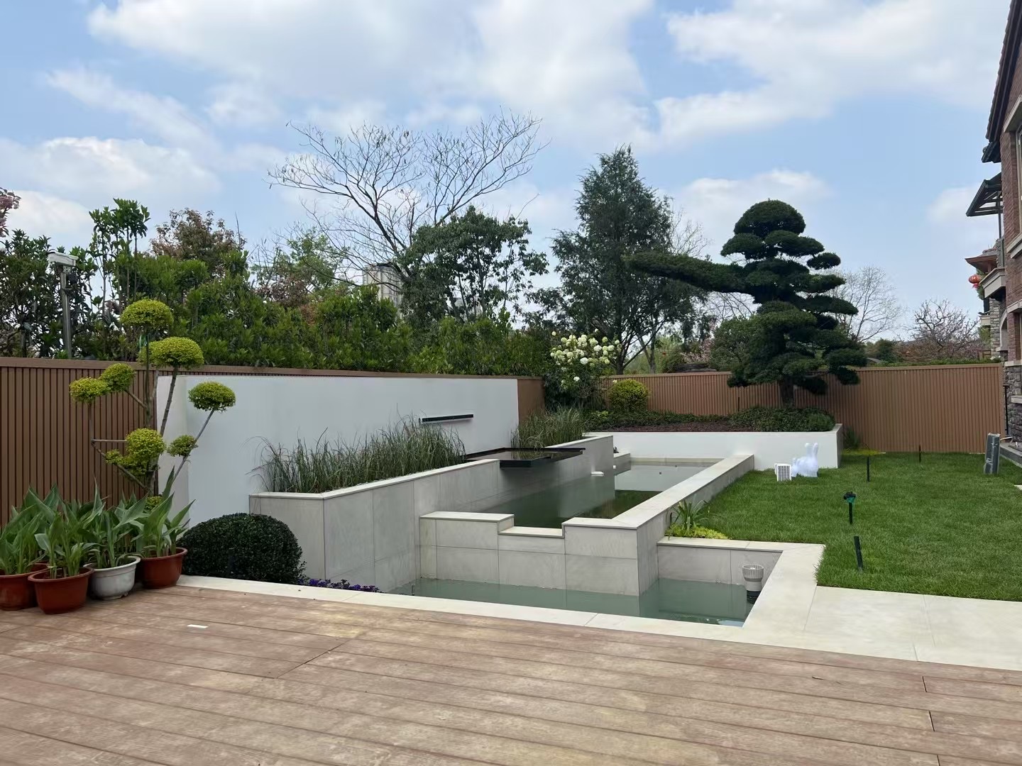 Outdoor WPC Decking: Durable & Low-Maintenance Composite Flooring for Modern Exteriors