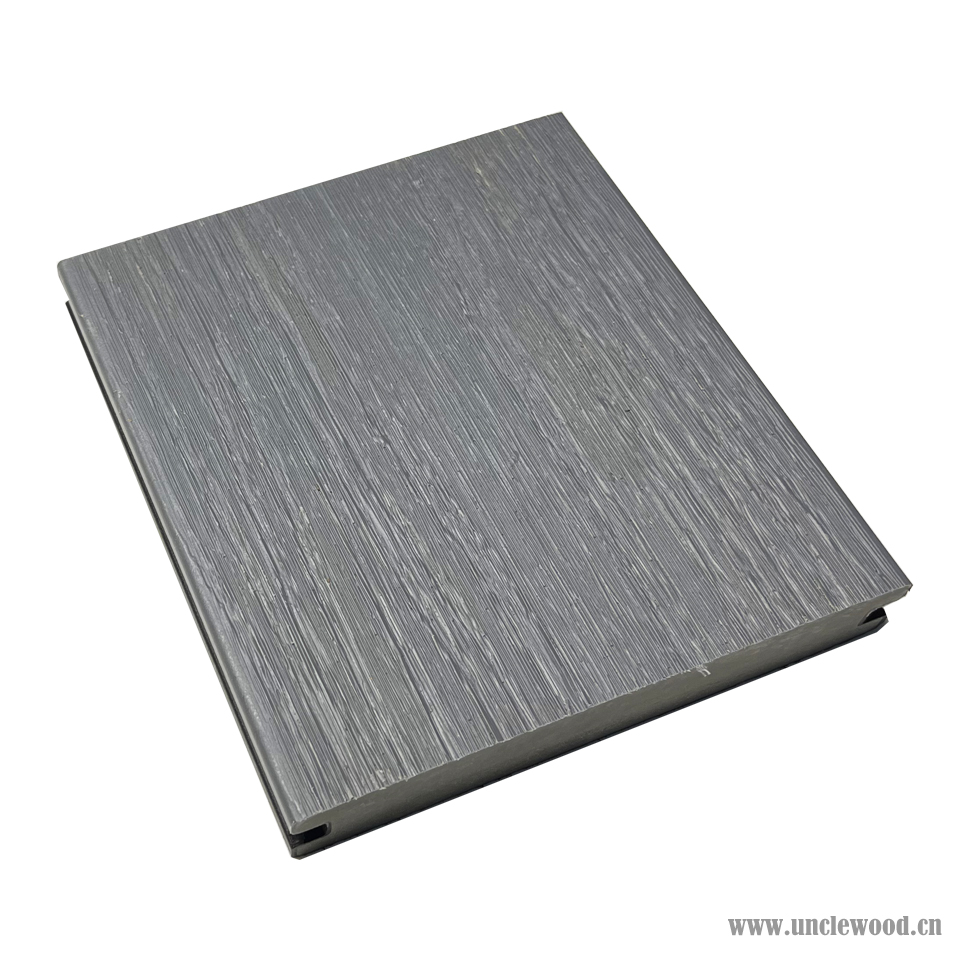 Solid WPC Terrace WPC Flooring Capped Wood Fiber Waterproof Outdoor Composite Decking Anti-slip